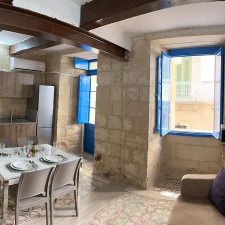 Vila Traditional Townhouse In The Hearth Of Valletta Exteriér fotografie